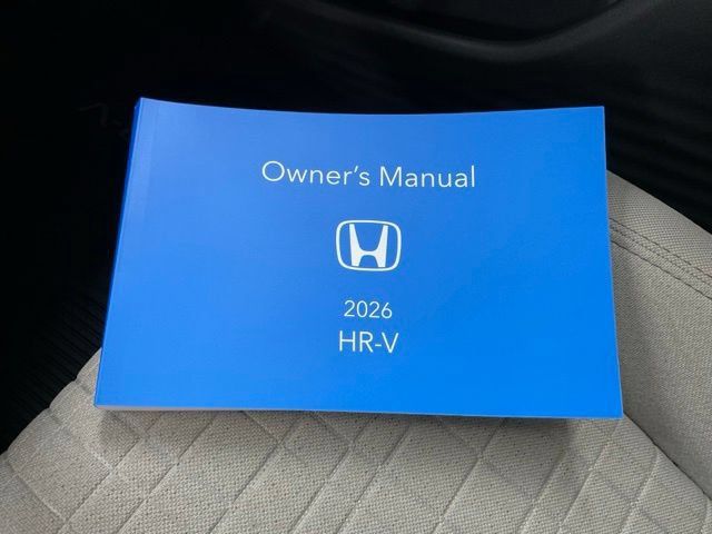 Certified 2026 Honda HR-V LX image 32