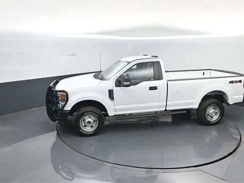 Used 2022 Ford F350 XL w/ Power Equipment Group image 17