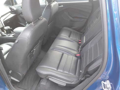 Used 2019 Ford Escape SEL AWD/4WD image 6