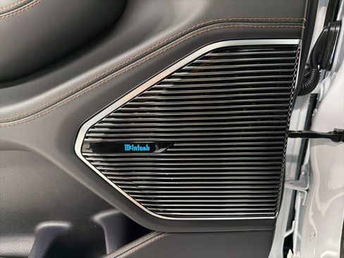 New 2026 Jeep Grand Cherokee Summit AWD/4WD image 20