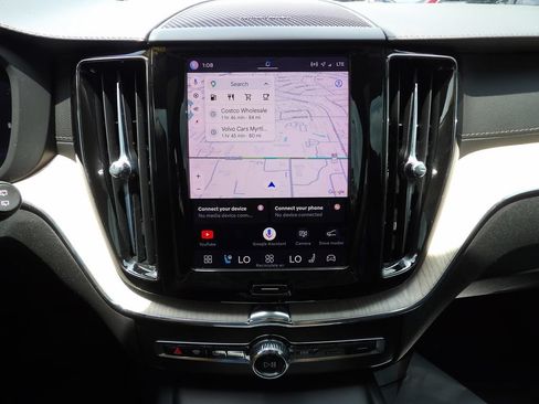 Certified 2022 Volvo XC60 B5 Inscription w/ Advanced Package AWD/4WD image 23