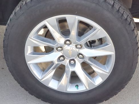 Used 2019 Chevrolet Silverado 1500 LTZ AWD/4WD image 17