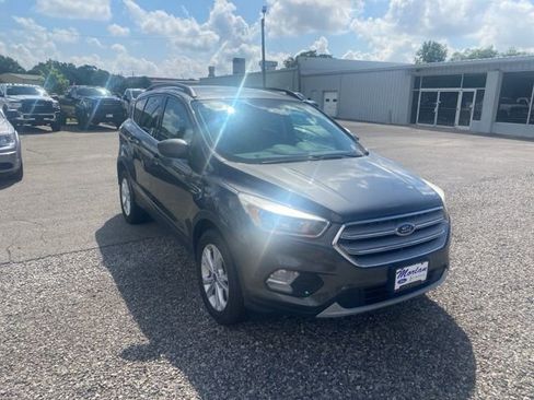 Used 2018 Ford Escape SE AWD/4WD image 8