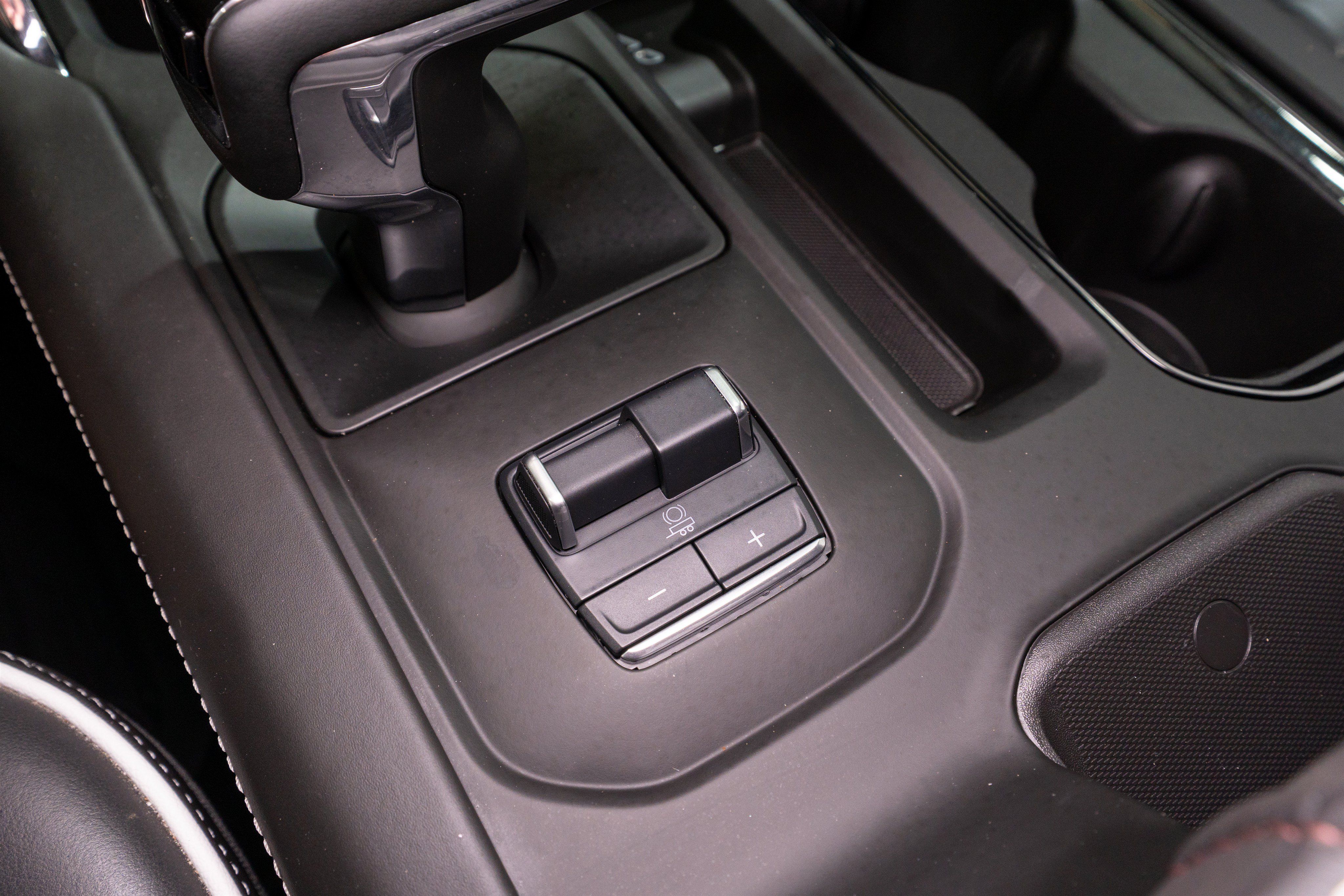 Used 2024 GMC Sierra 1500 AT4X AWD/4WD image 27