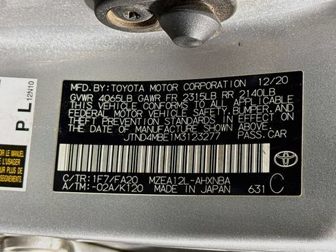 Used 2021 Toyota Corolla SE w/ Carpet Mat Package (TMS) FWD image 36