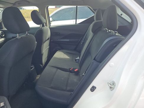 Used 2023 Nissan Kicks S image 4