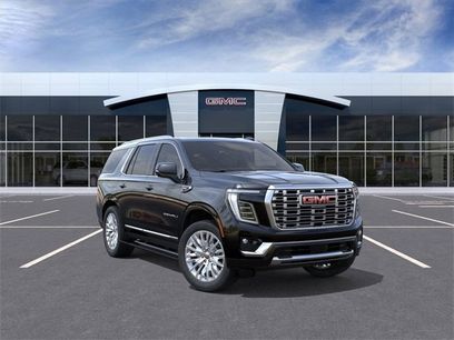 New 2026 GMC Yukon Denali w/ Sun & Power Step Package