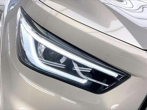 Used 2021 INFINITI QX80 Premium Select w/ All-Season Package image 27