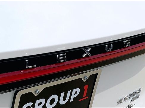 Used 2025 Lexus RX 350 AWD w/ Convenience Package image 29
