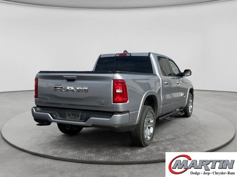 Used 2025 RAM 1500 Big Horn AWD/4WD image 5