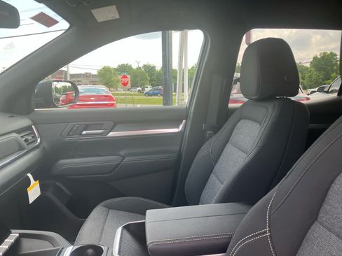 New 2026 GMC Terrain Elevation AWD/4WD image 10