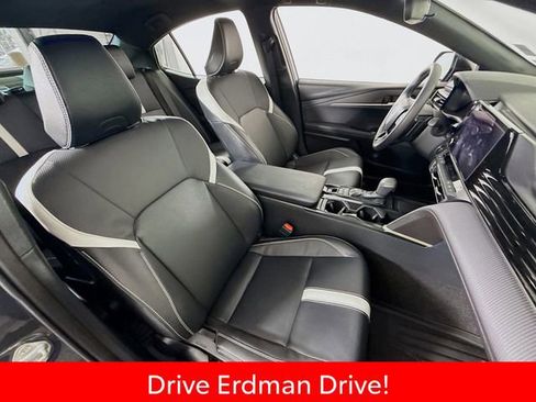 Certified 2026 Toyota Camry SE FWD image 24