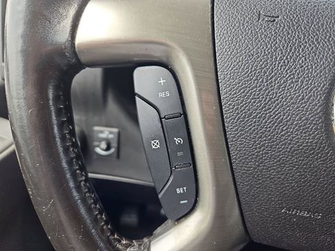 Used 2018 Chevrolet Express 2500 w/ Driver Convenience Package RWD image 39