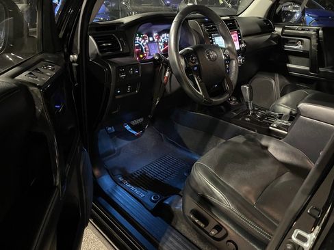 Used 2019 Toyota 4Runner Limited image 9