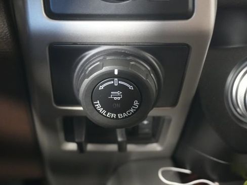 Used 2019 Ford F150 King Ranch w/ Equipment Group 601A Luxury AWD/4WD image 22