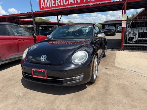 Used 2013 Volkswagen Beetle Turbo FWD image 6