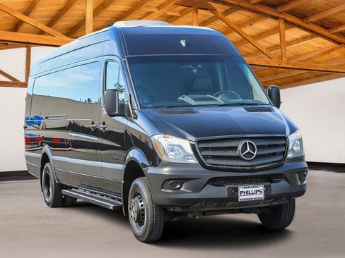 Used 2017 Mercedes-Benz Sprinter 3500 image 7