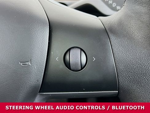 Used 2023 Tesla Model Y Long Range image 14