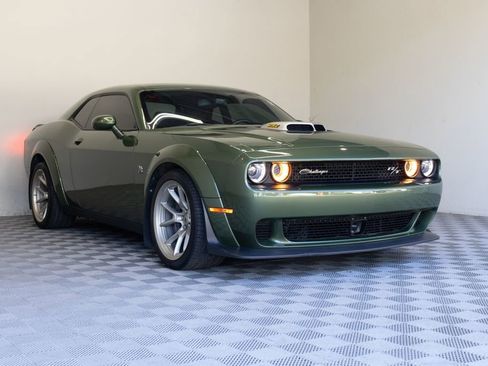 Used 2023 Dodge Challenger R/T Scat Pack RWD image 6