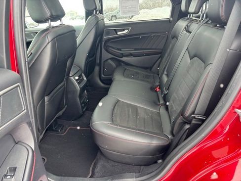 Used 2021 Ford Edge ST-Line image 21