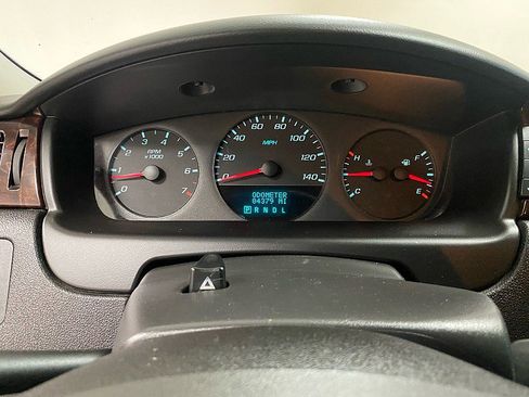 Used 2013 Chevrolet Impala LS image 21