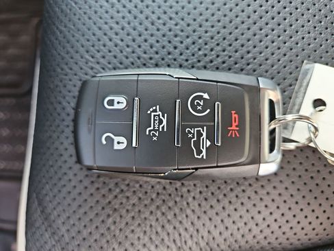 New 2026 RAM 1500 Limited image 38