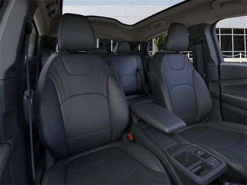 New 2025 Ford Mustang Mach-E Premium image 10