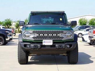Used 2025 Ford Bronco Badlands w/ Sasquatch Package AWD/4WD video 2