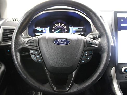 Used 2022 Ford Edge SE w/ Black Appearance Package image 32