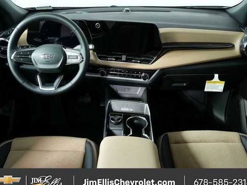 New 2026 Chevrolet Equinox ACTIV w/ Convenience Package III image 16