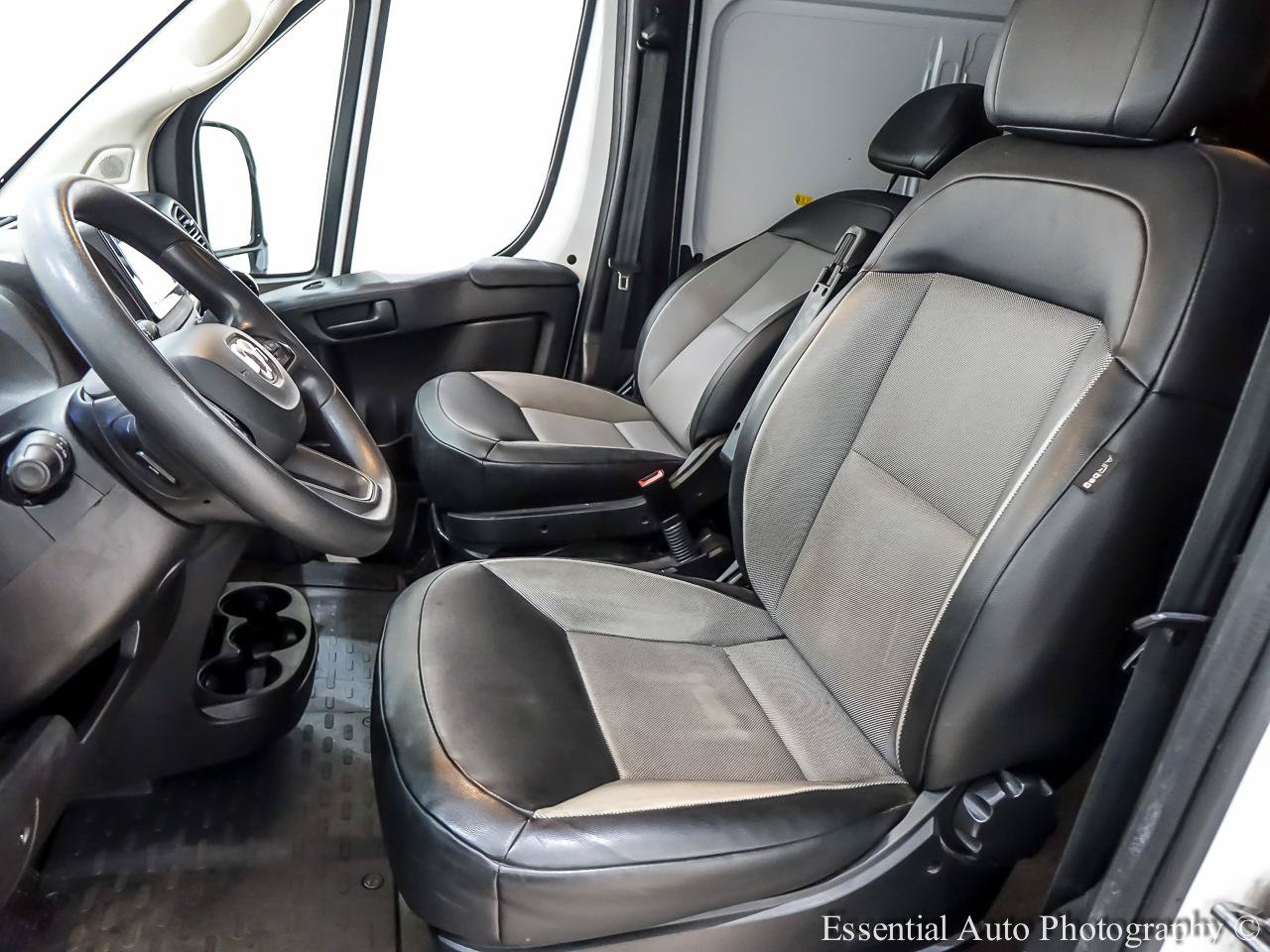 Used 2023 RAM ProMaster 2500 FWD image 7