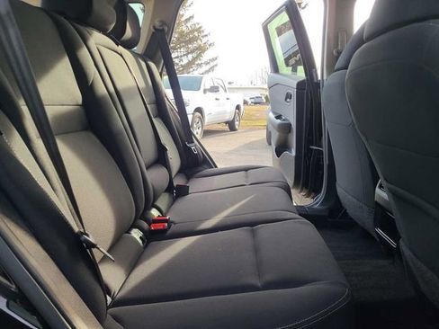 Used 2023 Nissan Rogue S image 19