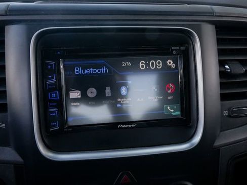 Used 2013 RAM 1500 Express image 40