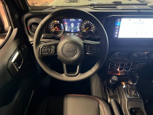 New 2026 Jeep Wrangler Unlimited Rubicon image 13