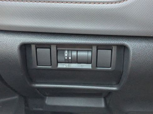 Used 2025 Subaru Forester Sport w/ Protection Package AWD/4WD image 20