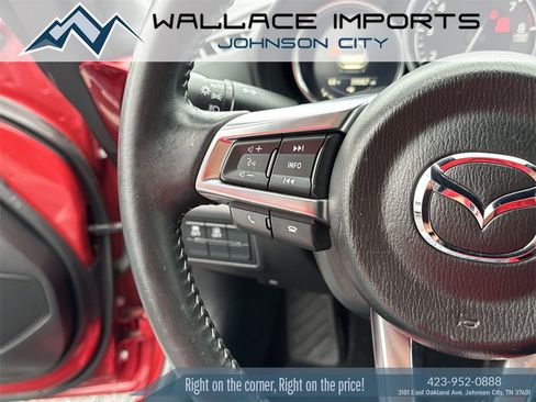 Used 2021 MAZDA MX-5 Miata Grand Touring image 32