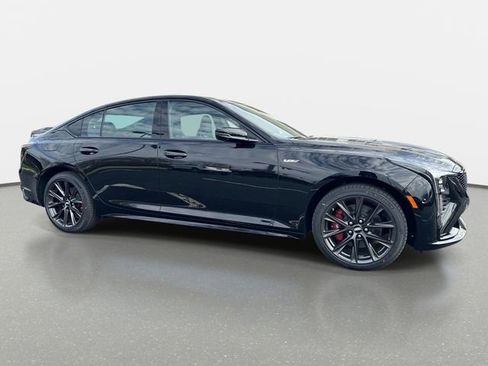 New 2026 Cadillac CT5 V image 7
