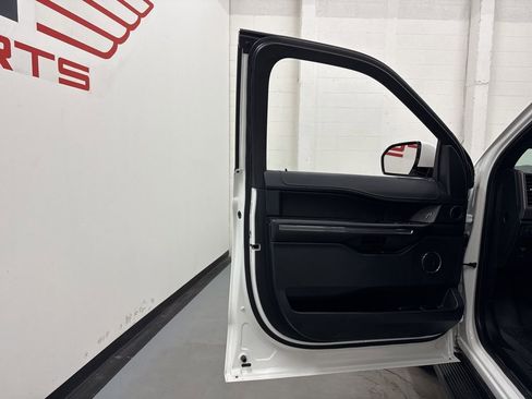 Used 2020 Ford Expedition XLT w/ Equipment Group 201A image 36