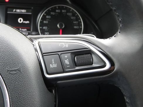 Used 2016 Audi Q5 2.0T Premium Plus w/ Technology Package AWD/4WD image 23