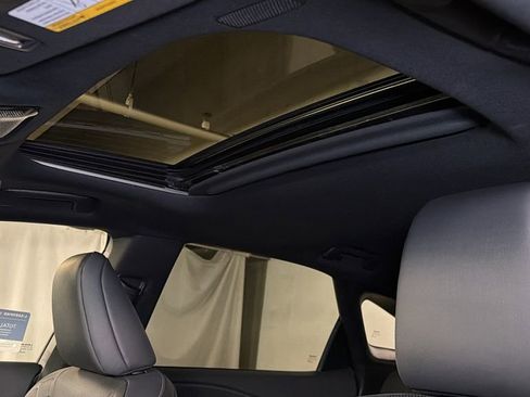 Certified 2023 Lexus RX 350 Premium w/ Accessory Package image 6