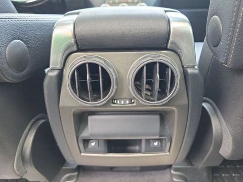 Used 2016 Land Rover LR4 HSE Silver Edition AWD/4WD image 46