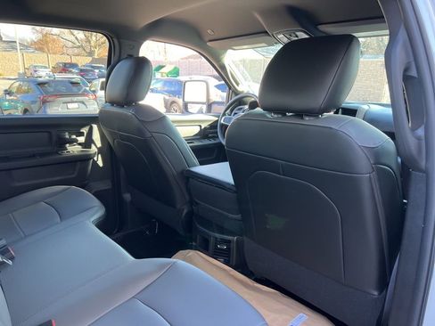 New 2026 RAM 5500 Tradesman AWD/4WD image 25
