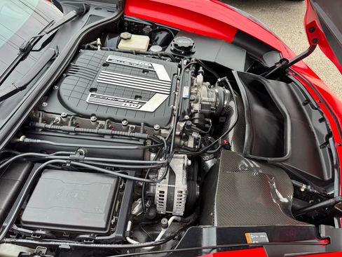 Used 2016 Chevrolet Corvette Z06 w/ 3LZ Preferred Equipment Group image 46