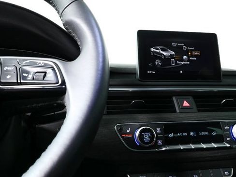 Used 2019 Audi A4 2.0T Premium image 12