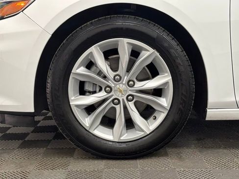 Used 2024 Chevrolet Malibu LT image 13