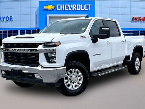 Used 2023 Chevrolet Silverado 2500 LT w/ Convenience Package image 3