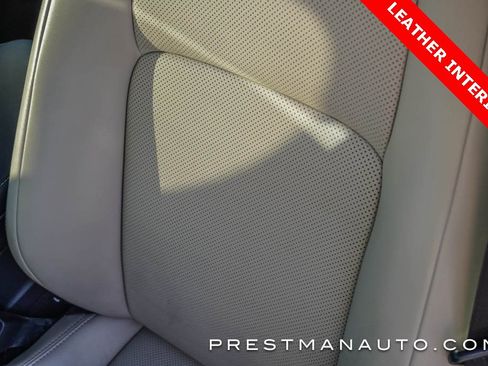 Used 2019 Lexus IS 300 300 image 5