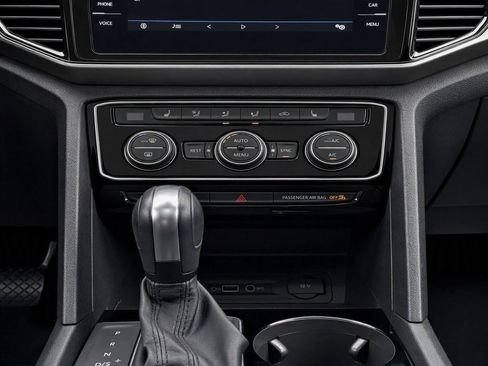 Certified 2021 Volkswagen Atlas SEL AWD/4WD image 17