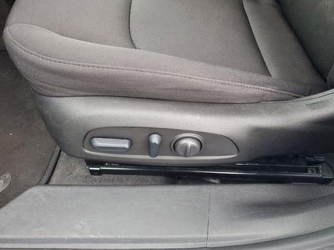 Used 2024 Chevrolet Malibu LT image 10