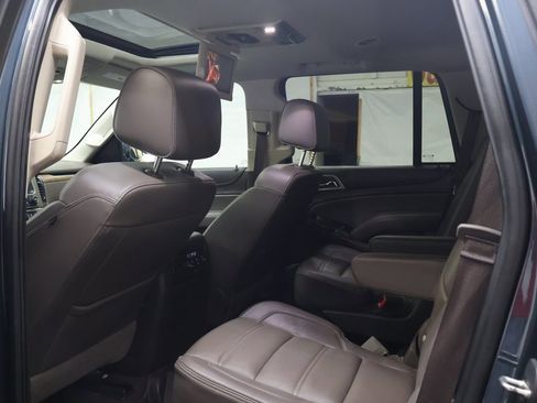 Used 2020 GMC Yukon Denali w/ Open Road Package image 17